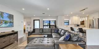 310 SE 13th Court Gallery 21