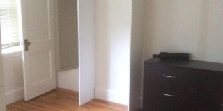 2Br/1Bth apartment! Great Location! Very spacious, lots of light! Gallery 6