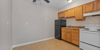 ✨Cozy 1-Bedroom in Prime Louisville Location — Only $900/month!✨ ✨Cozy 1-Bedroom in Prime Louisville Location — Only $900/month!✨ Gallery 16