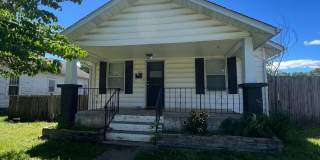 Cute 3 bedroom / 1 bathroom house with fenced in yard and shed In Joplin MO!! Gallery 3