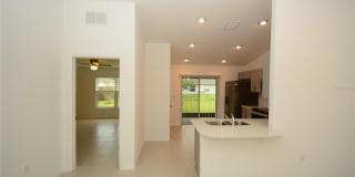 14 UNIMAY COURT Gallery 18