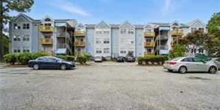 1563 North King Street Gallery 1