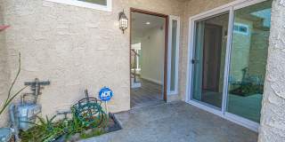 COMING SOON! 4 Bedroom Condo for Rent in Panorama City! Gallery 3
