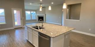 Beautiful Melissa Home with Flexible Office/4th Bedroom and Open Floor Plan Gallery 6