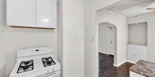 $1300 3 bedroom bungalow Gallery 12