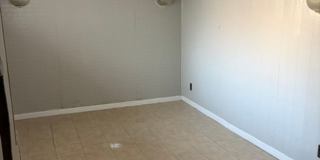 Gorgeous 3-Bedroom Townhome in Holmesburg! Available NOW! Gallery 21