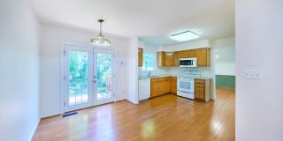 8508 SILVERDALE Road Gallery 21