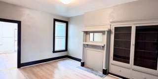 504 1/2-506-508 Peebles St Gallery 17