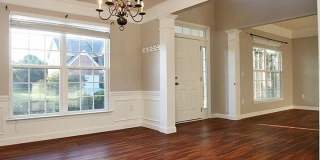 Beautiful 4BR/2.5BA home in the highly sought-after Winterset Woods community! Beautiful 4BR/2.5BA home in the highly sought-after Winterset Woods community! Gallery 8