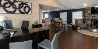 The Summit at Avent Ferry Gallery 34