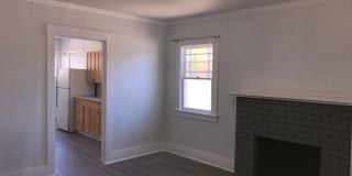 Quaint 2 BR/1BA House near downtown Martinez-Rent $2700.00 (1835 Estudillo St, Martinez) Gallery 7