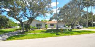 501 N Palm Avenue N Gallery 1