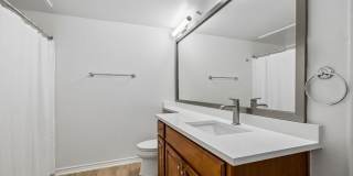 St. Moritz Apartments Gallery 32