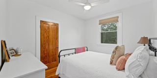 5806 Montgomery Road Gallery 21