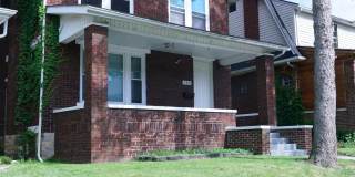 988 Linwood Ave Gallery 1