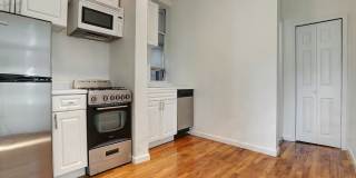 82 E 3rd St Gallery 4