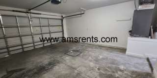 Spacious 3-bedroom 2 baths in Poinciana Gallery 36