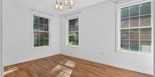 60 Roosevelt Drive Gallery 9