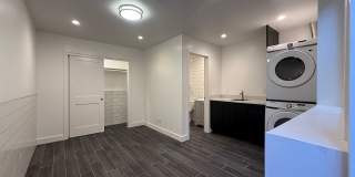 Entirely renovated studio in a highly convenient location. Gallery 1