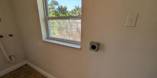 Spacious 3BR Rental with Outdoor Living Space Gallery 16