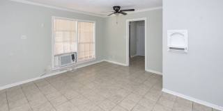 Newly Renovated 2BR/1BA Home with Spacious Backyard Newly Renovated 2BR/1BA Home with Spacious Backyard Gallery 7