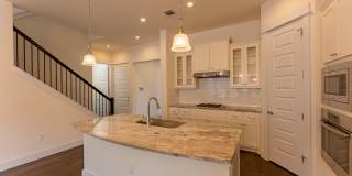 Spacious, Stylish, and Perfectly Located 3 Bedrooms, 2.5 Bathrooms in North Shields!!! Gallery 8