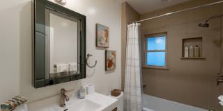 Forest Avenue Hideaway Gallery 24