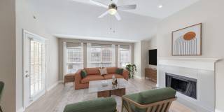 Lakeside at Coppell Apartments Gallery 1