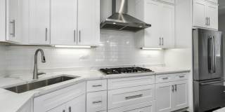 4317 S Forrestville Avenue Gallery 5