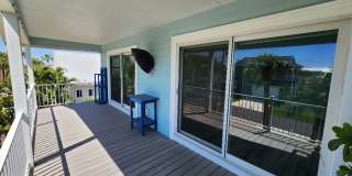Beautiful 3 Bedroom 3 Bath Beachside Home Gallery 34