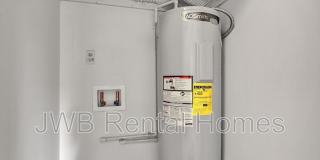 7120 Buffalo Ave Gallery 8