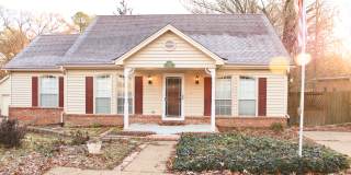 3470 Oak Rd Gallery 1