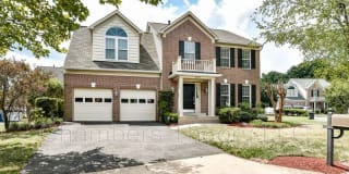 6033 Woodlake Lane Gallery 1