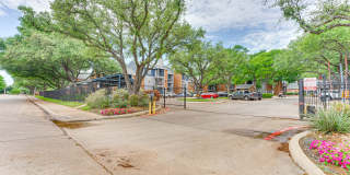 The Manhattan Gallery 49