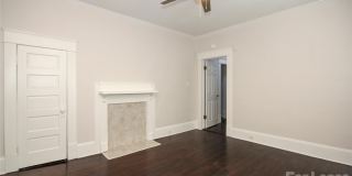 700 E 35th Street Gallery 26