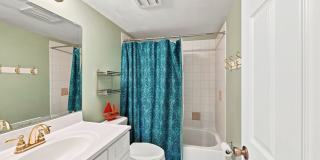 Furnished Ground Floor Corner Unit - Palm Harbor! Gallery 19