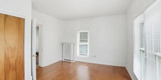 Beautiful home on West Wooster in Bowling Green Gallery 9
