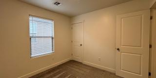 SPACIOUS HOME FOR RENT! Gallery 20