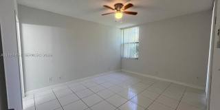 8429 Forest Hills Dr Gallery 20