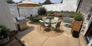 846 Dumont Place Gallery 17
