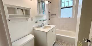 455 Washington St. Gallery 8