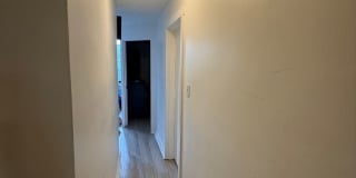 3bed with living room  in Allston. Gallery 7