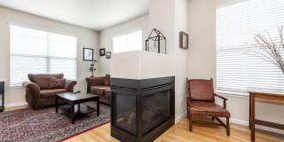 Downtown 3 Bedroom Townhome with 2 Car Garage Gallery 15