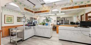 5225 Pooks Hill Road Gallery 16
