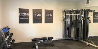 Mission Hills Commons Gallery 38