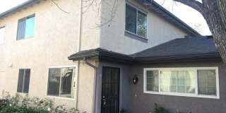 Beautifully remodeled 2 bed, 1 bath Condo! Gallery 1