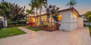 9000 SW 40th Ter Gallery 16