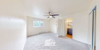 Indian Creek 2 Bedroom! Gallery 17