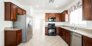 Beautiful Home In Sun City Aliante!! Gallery 14