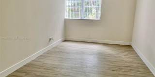 8897 Fontainebleau Blvd Gallery 14